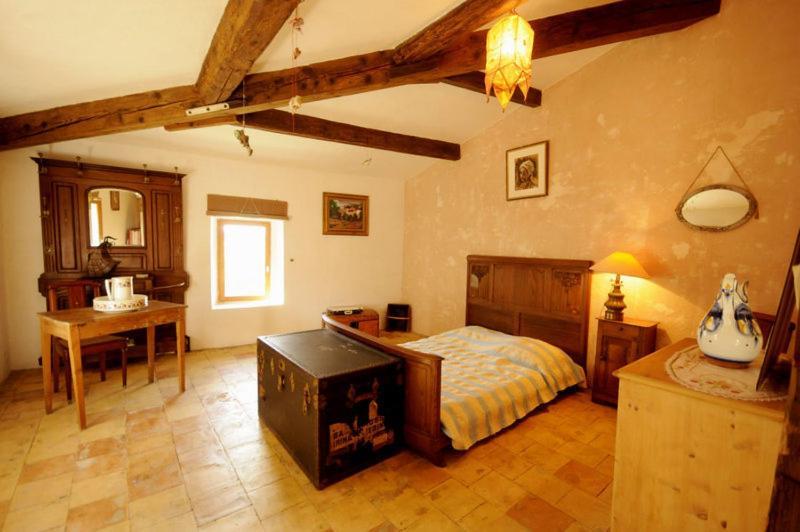 Hotel La Vigne Bleue Olonzac Pokoj fotografie